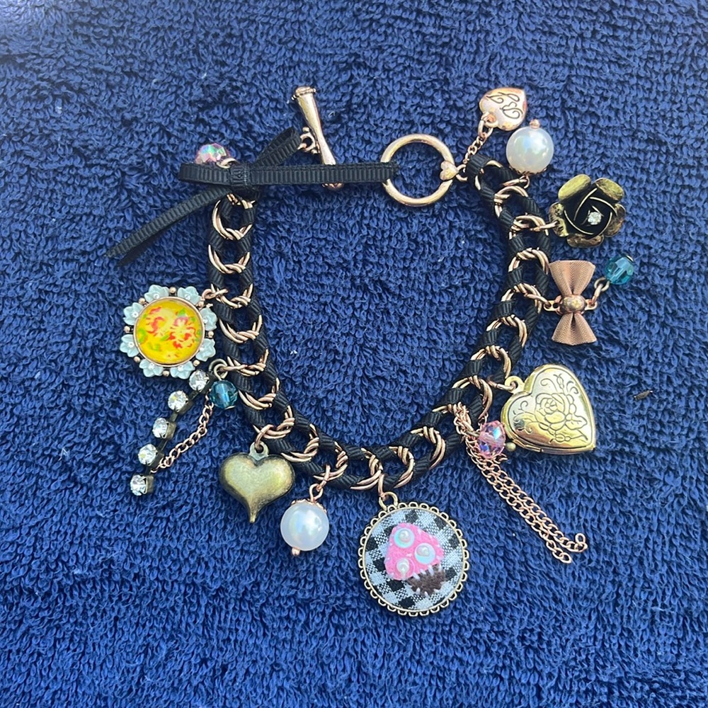 Betsy Johnson Bracelet